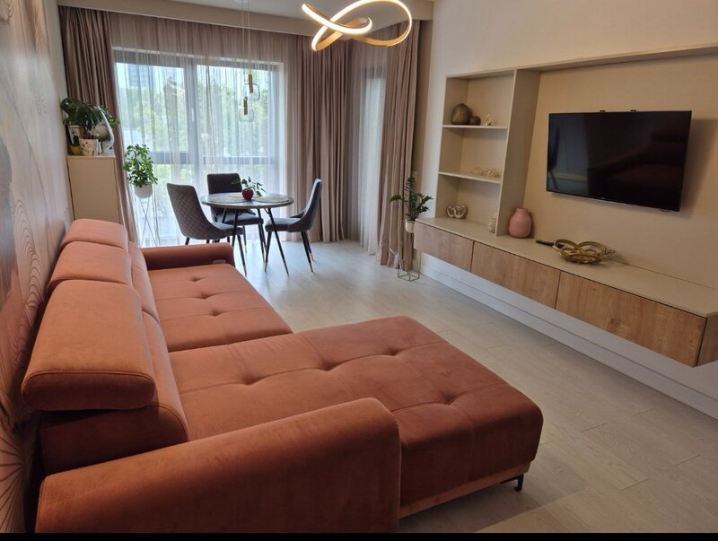 Expozitiei, Poligrafiei, Presei