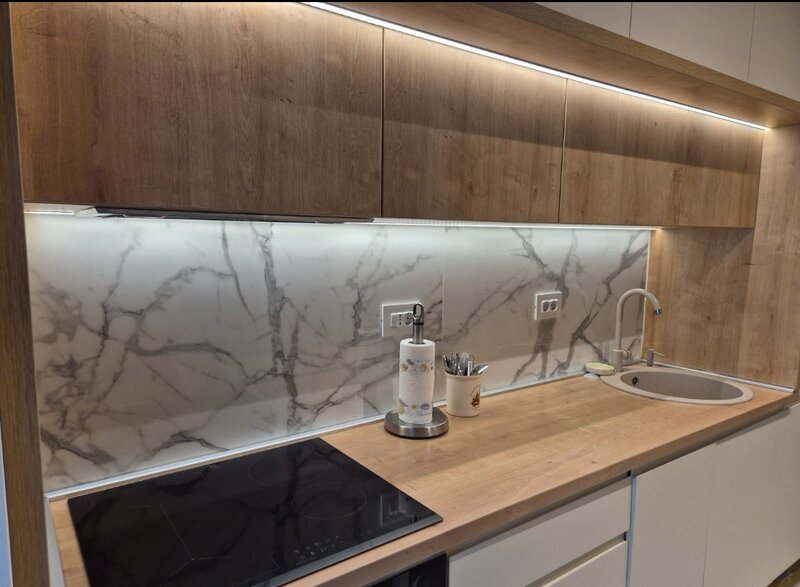 Expozitiei, Poligrafiei, Presei